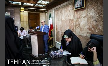 گفت و گوی خبری سخنگوی شورا شهر 12