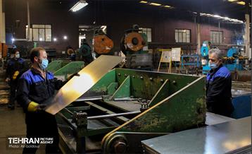 بازدید شهردار منطقه ۲۱ از کارخانه پارس اگزوز 18