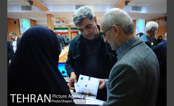 نشست شورای معاونین، مشاورین و شهرداران با حضور پیروز حناچی سرپرست شهرداری تهران 44