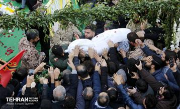 تشییع پیکر شهید گمنام دفاع مقدس "همسایه فردوس" 2