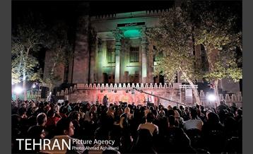 جشن بزرگ عیدفطر در میدان مشق 10