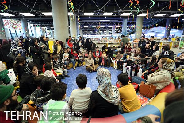 مراسم رونمایی کتاب های تصویری سپیدار 26