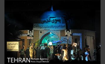 نمایش فصل وصل در باغ موزه دفاع مقدس 30