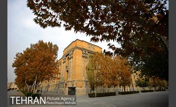 پاییز میدان مشق (سر در باغ ملی) 28