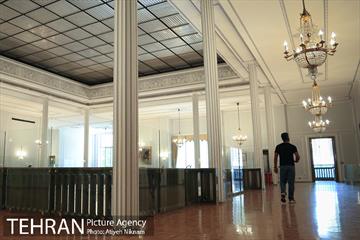 گشتی در کاخ نیاوران  23