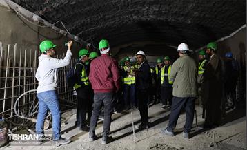 بازدید دانشجویان از پروژه ایستگاه مترو تختی 22