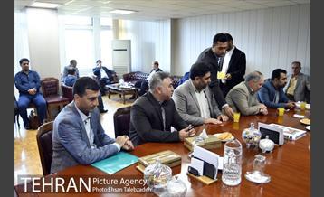 دیدار صمیمانه کارکنان شهرداری تهران با حسن رباطی 22