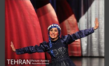 نمایش سیرک سیار‎ 14