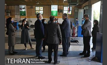 بازدید مدیرکل محیط‌زیست و‌ توسعه پایدار شهرداری تهران از مرکز معاینه فنی نیایش 23