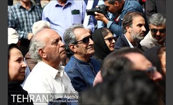 بدرقه داریوش اسدزاده به سوی سرای ابدی 25