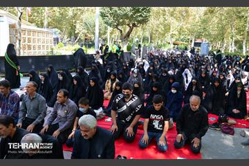 مراسم شهادت امام رضا(ع) و سالگرد تدفین شهدای گمنام منطقه۸