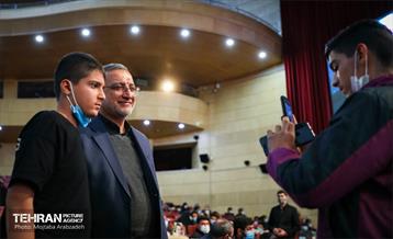 مراسم بزرگداشت شهدای مدافع حرم تهران 28