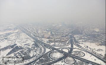 تهران برفی از نمای برج میلاد 43
