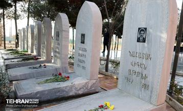 آیین غبارروبی و عطر افشانی مزار ۱۱۴ شهید مسیحی در منطقه ۱۵ 11