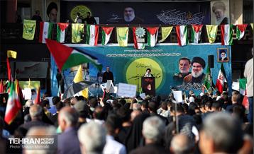 تجمع قدردانی از عملیات وعده صادق ۲ در میدان امام حسین (ع) 9
