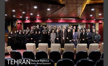 آخرین جلسه دورنگاه ارتباطات تهران شهر سال 95 23