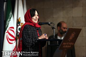 جشن تولد مهرانه مهین ترابی‎ 15