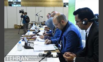 سخنرانی دکتر گیل آبادی در پنل مدیریت شهری 19