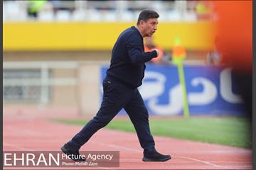 دیدار تیم های استقلال تهران و سپاهان اصفهان 28