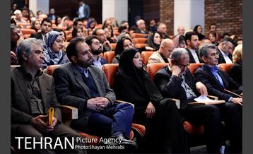 اختتامیه همایش تهران چهار دهه معماری و طرح های شهری با حضور شهردار تهران 4