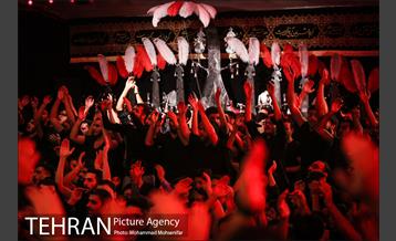 عزاداری سیاه پوشان در هیئت ریحانة الحسین  16