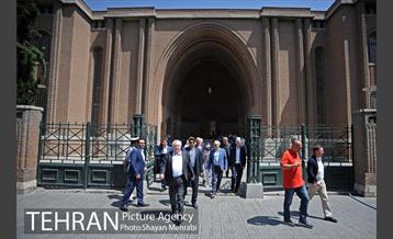 شهردار وین، مهمان تهران 14