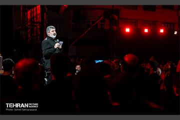 عزاداری شب عاشورای حسینی در میدان انقلاب