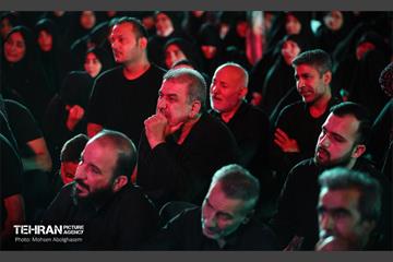 عزاداری شب هشتم ماه محرم در میدان نبوت 33