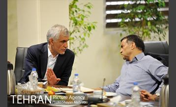 نشست مجمع امید با حضور شهردار تهران 18