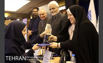 پنل های تخصصی یازدهمین جشنواره پژوهش و نوآوری در مدیریت شهری 25