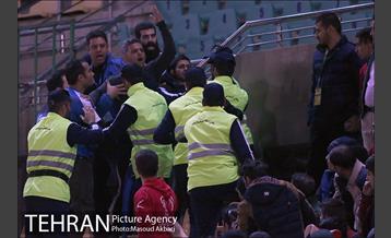 دیدار تیم های فوتبال نفت تهران واستقلال تهران