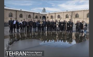 بازدید خبرنگاران و اصحاب رسانه از باغ موزه قصر و برج میلاد‎ 5