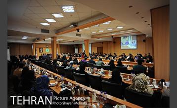 نشست اعضای شورا شهر با جمعیت جوانان شورای شهر 7