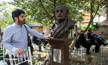 رونمایی از سردیس «سیدحسن حسینی» و «ابتهاج» 21