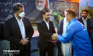 ضیافت یک هزار نفری افطار شهرداری منطقه 10