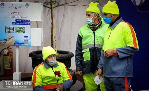 به وقت خدمت؛ واکسیناسیون کارگران شهرداری تهران 28