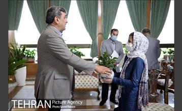 ریحانه به آرزویش رسید 1