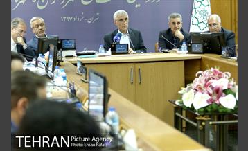 نشست پرسش و پاسخ نود و ششمین نشست مجمع شهرداران کلان شهرهای ایران  1