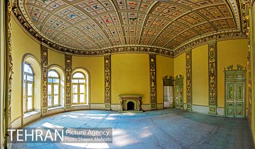 عمارت مستوفی الممالک