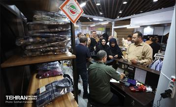 بیست و سومین نمایشگاه «زنان وتولید ملی» 15