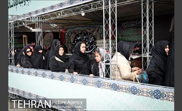 آیین سنتی سمنو پزان در میدان امام حسین (ع) 3