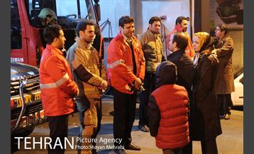 همدردی مردم با آتش نشانان-2