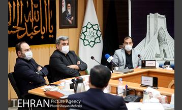 نشست شهردار تهران با جمعی از روزنامه نگاران 42