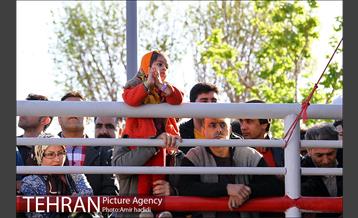 اجرای زنده برنامه محله گل و بلبل در میدان هرندی 16