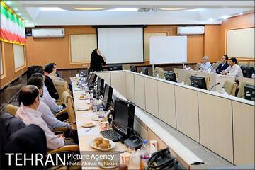 برگزاری کلاس های "خدمات و میزبان" ویژه نیروهای خدماتی مناطق شهرداری تهران 2 13