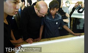 ‪ بازدید دکتر قالیباف از نمایشگاه برج میلاد و دیدار با کودکان کار‬ 5