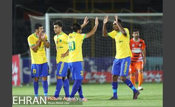 دیدار تیم های صنعت نفت آبادان و سایپا 4