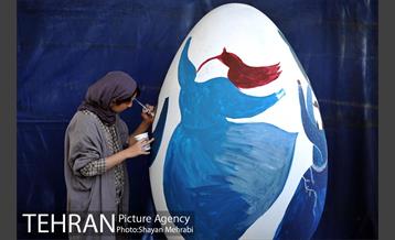 جشنواره تخم مرغ رنگی در بلوار کشاورز 12