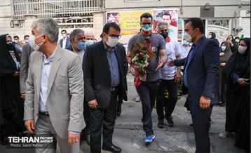 استقبال اهالی منطقه 17 از صادق بیگدلی قهرمان پاراالمپیک 2020 توکیو 3