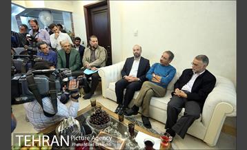 بازدید خبرنگاران از پشت صحنه سریال در جستجوی آرامش‎ 5